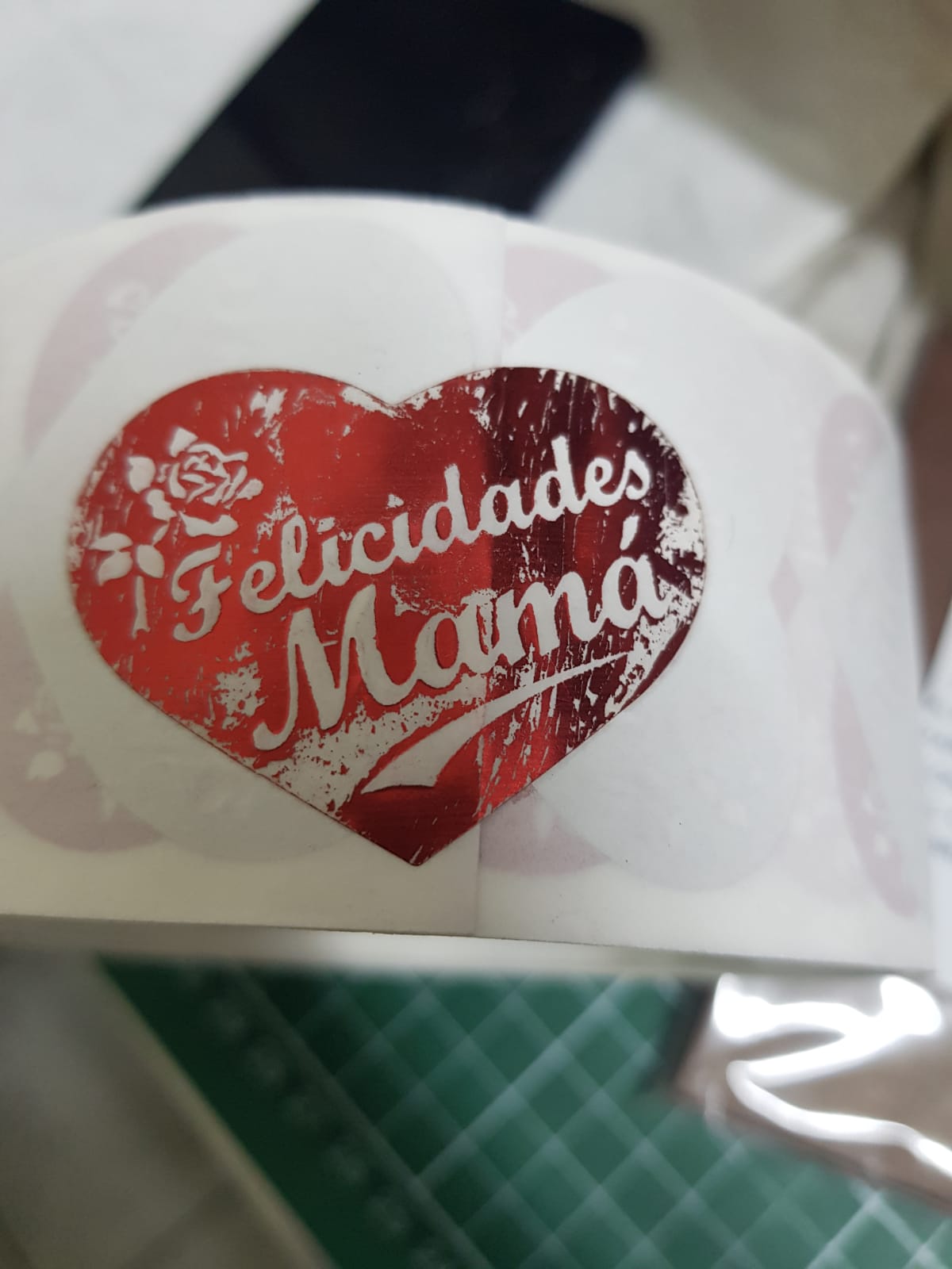 Feliz Dia Mama 100 unidades Rojo Antiguo