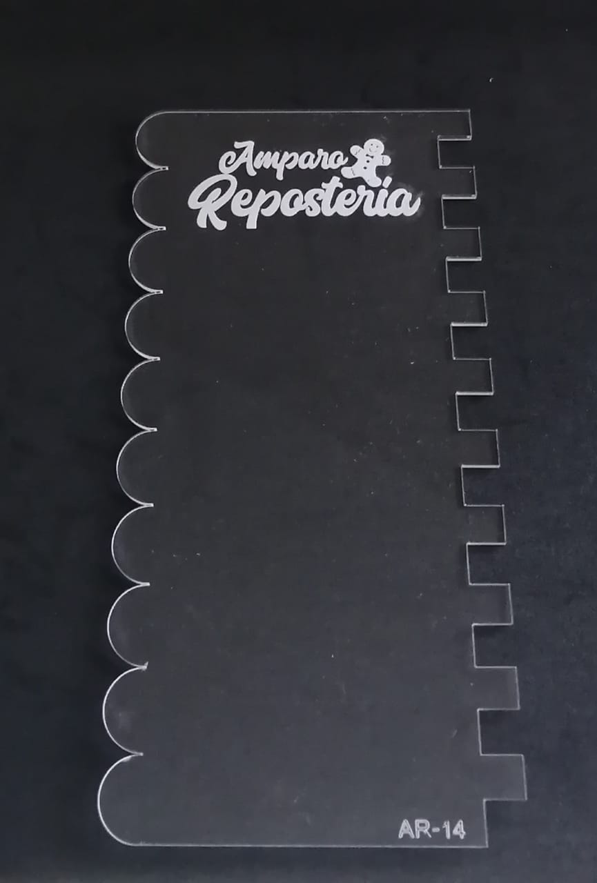 Scraper diseño striped cake N°14