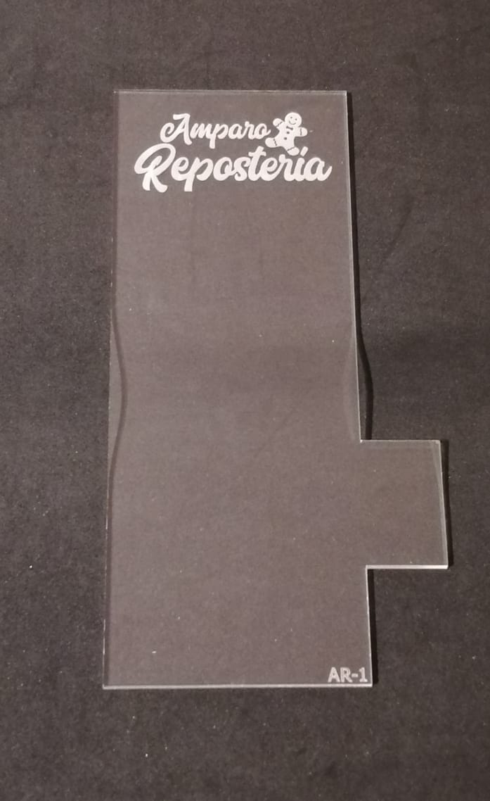 Scraper diseño striped cake N°1