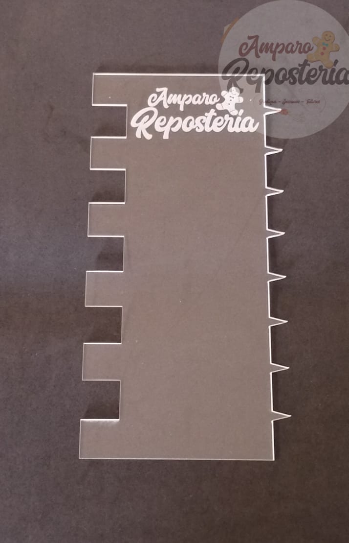 Scraper diseño striped cake N°10