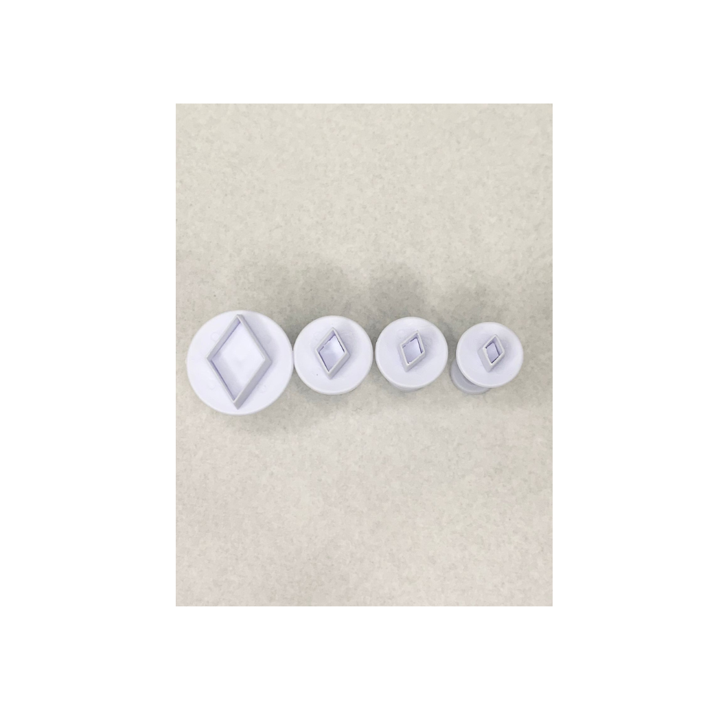 Cortador con expulsor Rombo 4 piezas