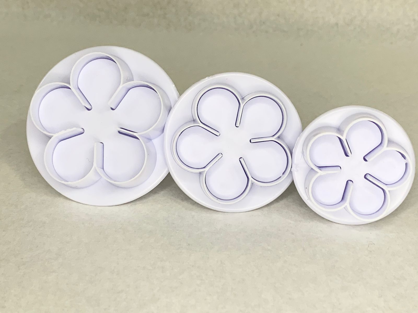 Cortador flor con expulsor 3 piezas