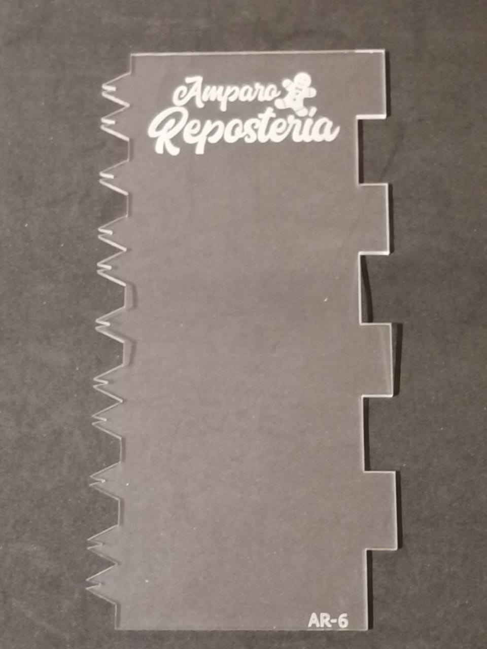 Scraper diseño striped cake N°6