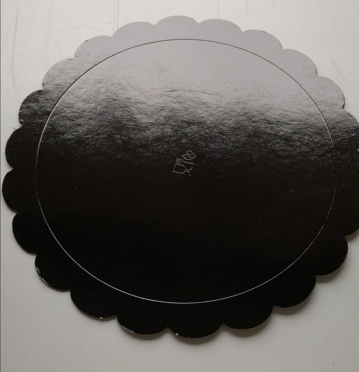 Base de carton onduladas negro 30 cm 10 unidades