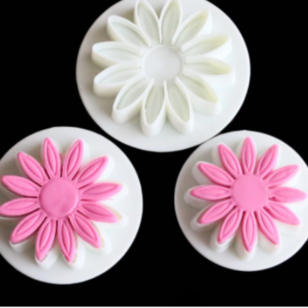 Cortador con Expulsor Flor Girasol 3 Piezas