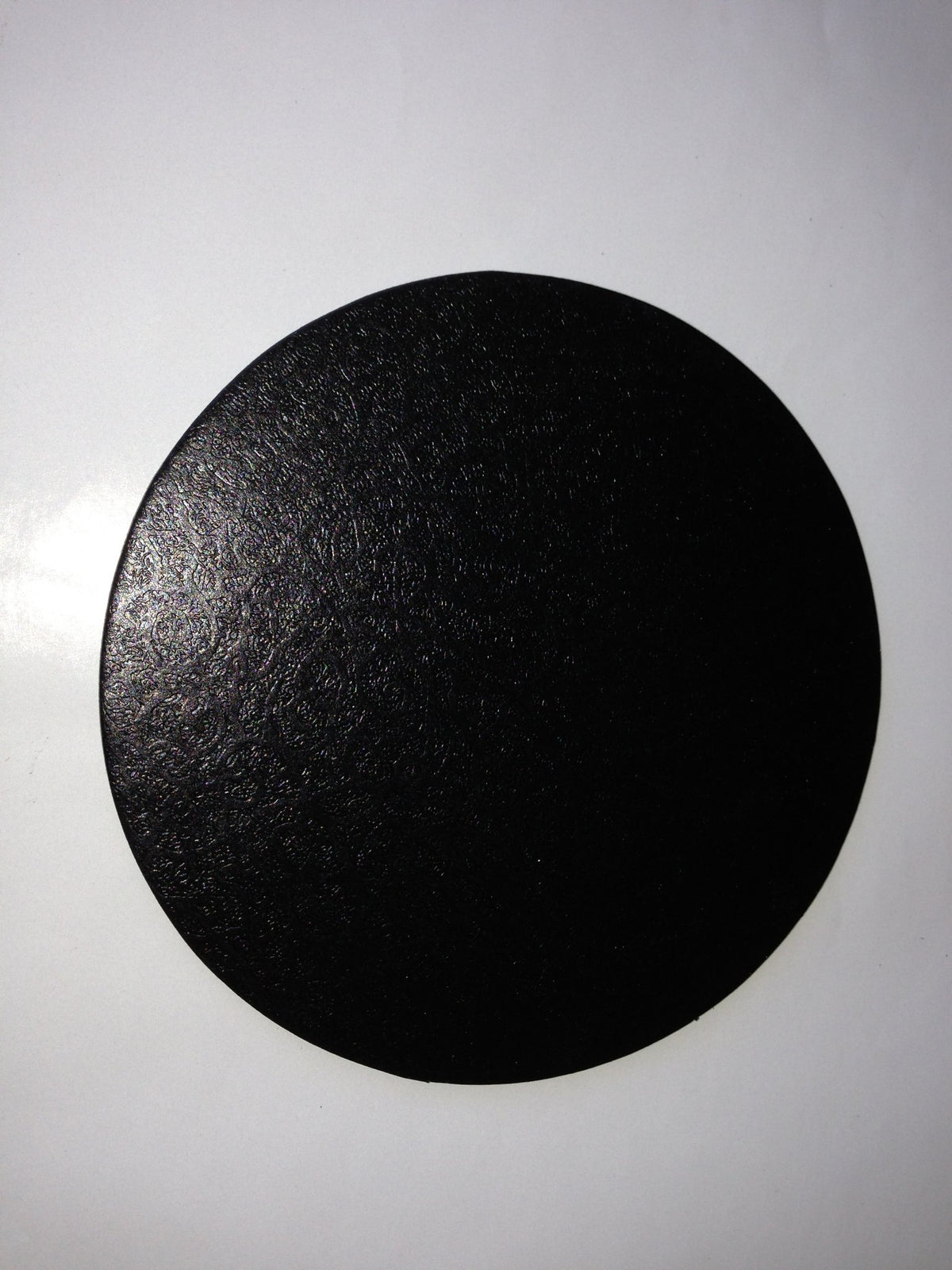 Base de carton para torta negro 26 cm unidad