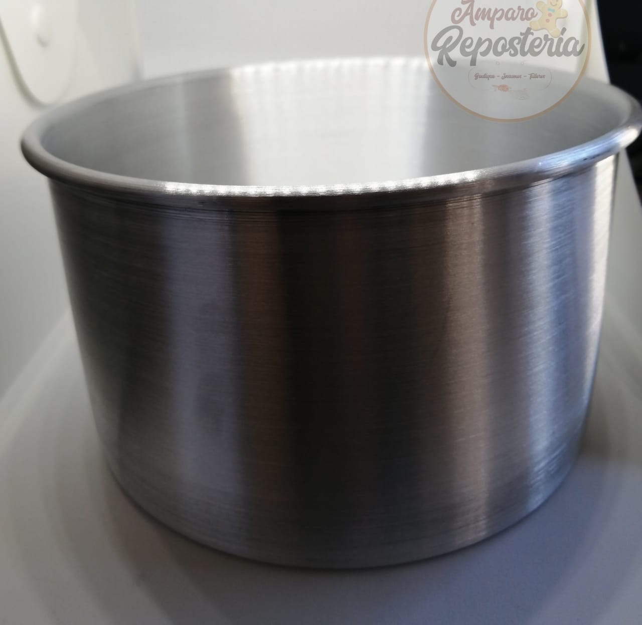 Molde Circular Fijo para Bizcocho 16*10 cm