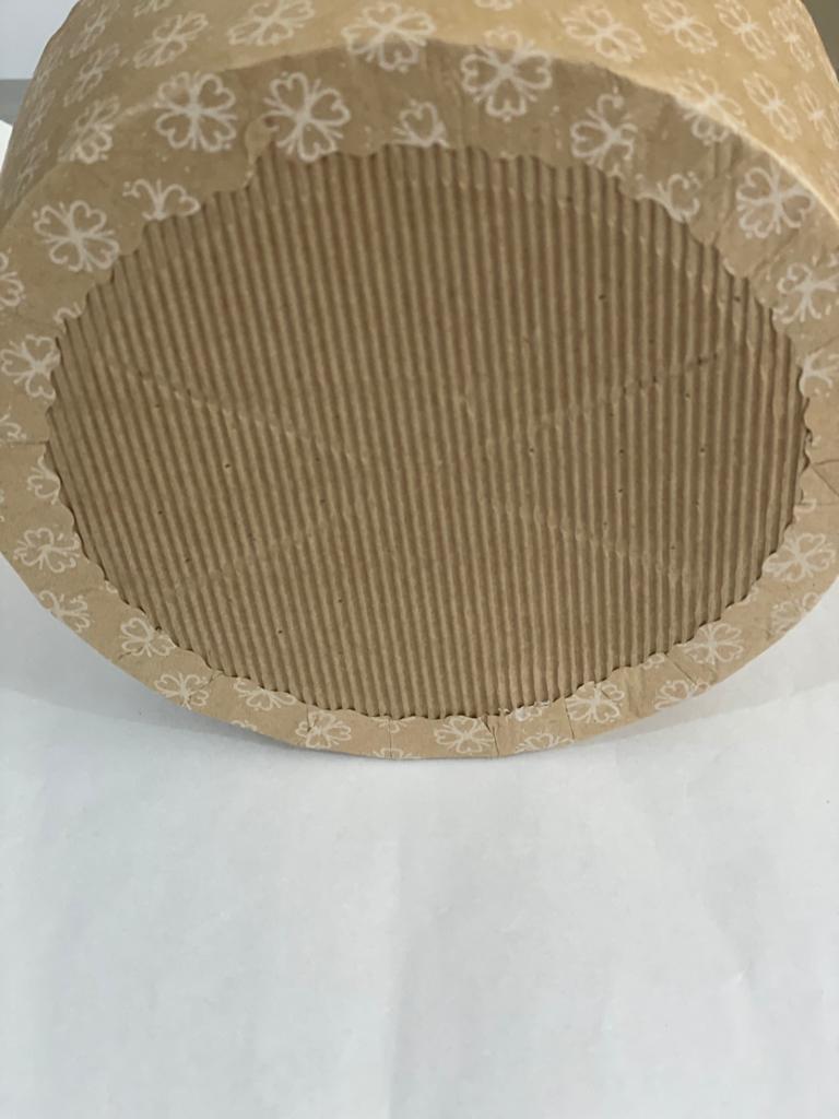Molde pan de pascua de cartón corrugado papel 16x6 3/4Kg 10 unidades navidad